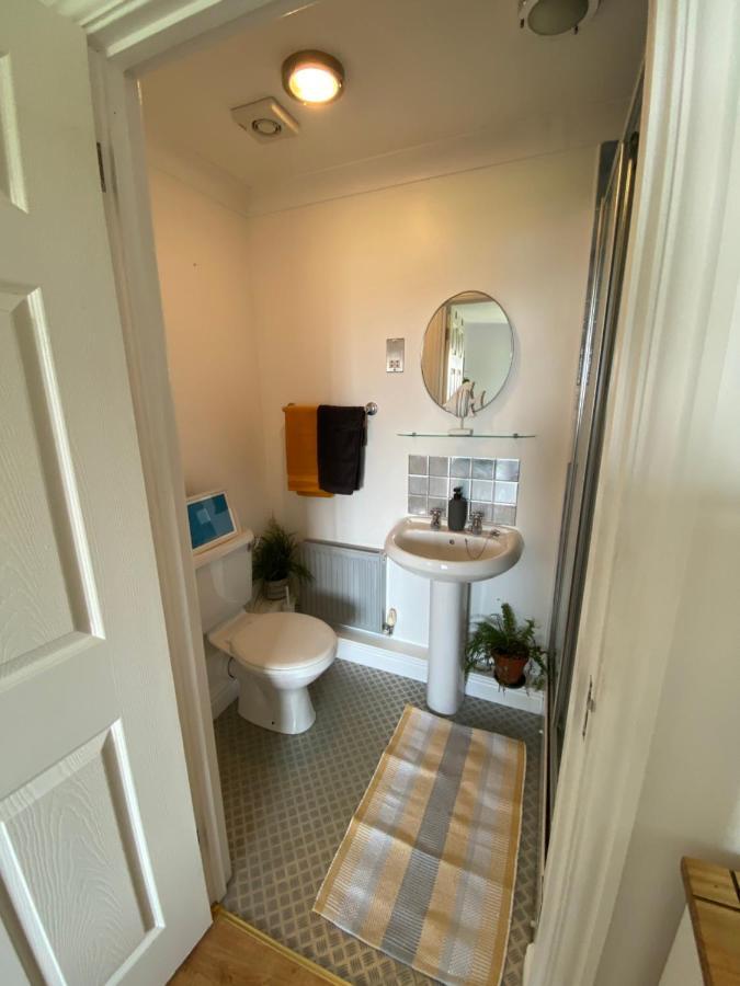 Sea Views On Fistral. Lovely Private Bedroom New Quay Екстериор снимка